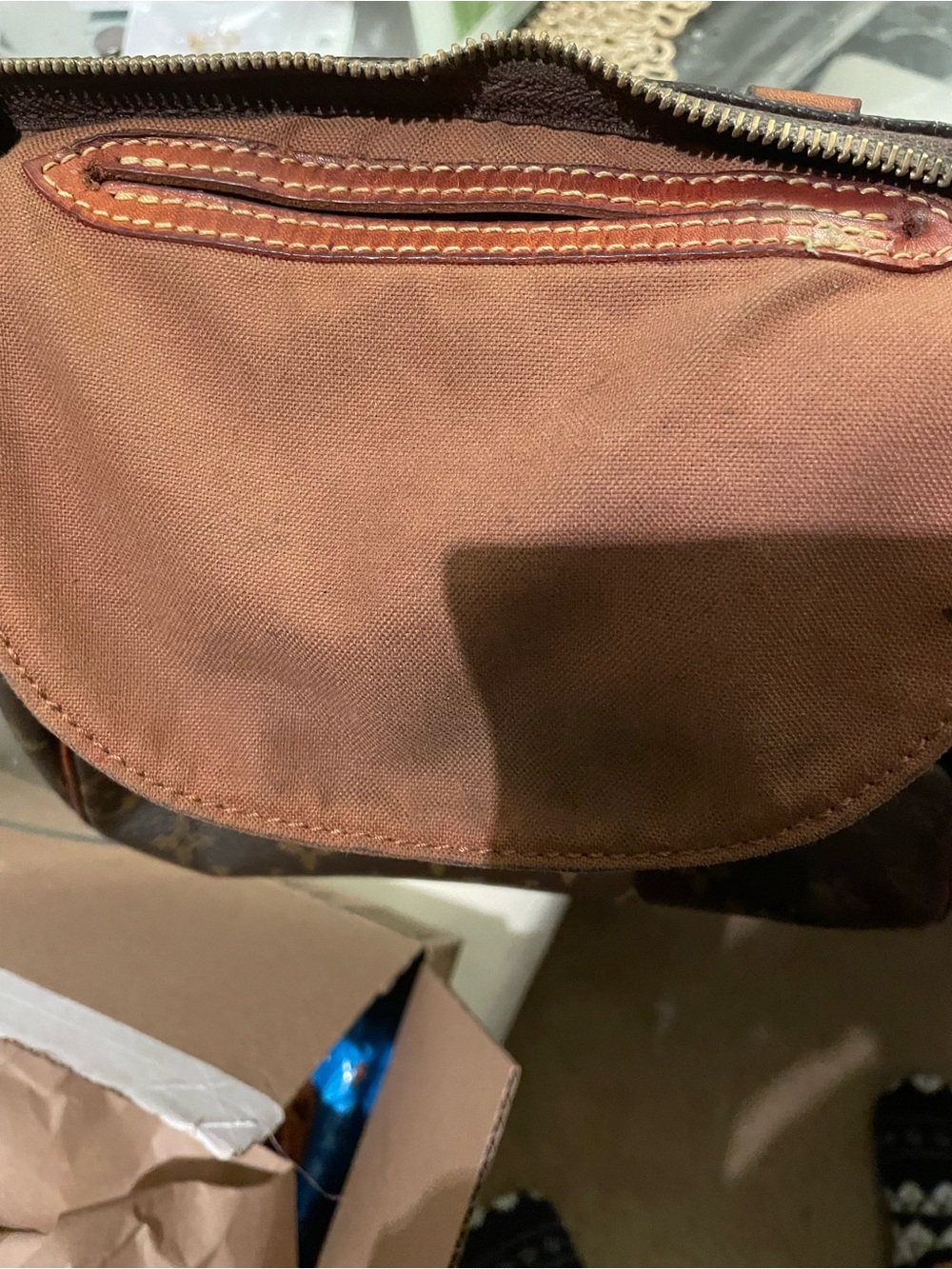 LV Speedy 25 in fair condition purchased from another seller !updated picture!! - Picture 7 of 9